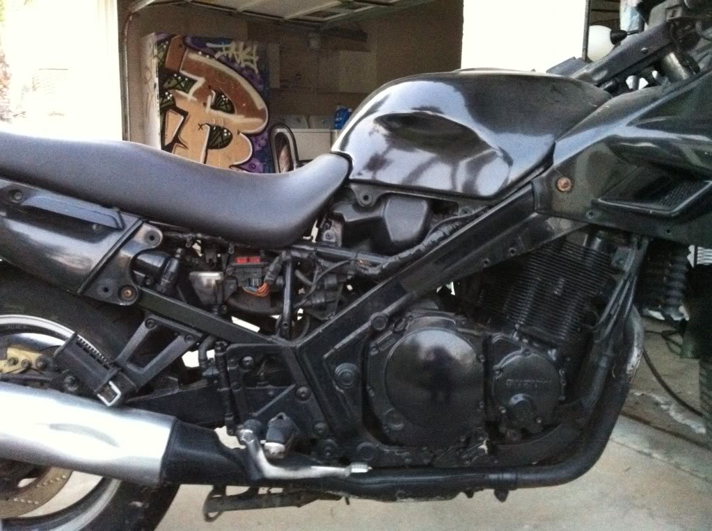 Name:  SIDERIGHT2.jpg
Views: 52
Size:  152.9 KB